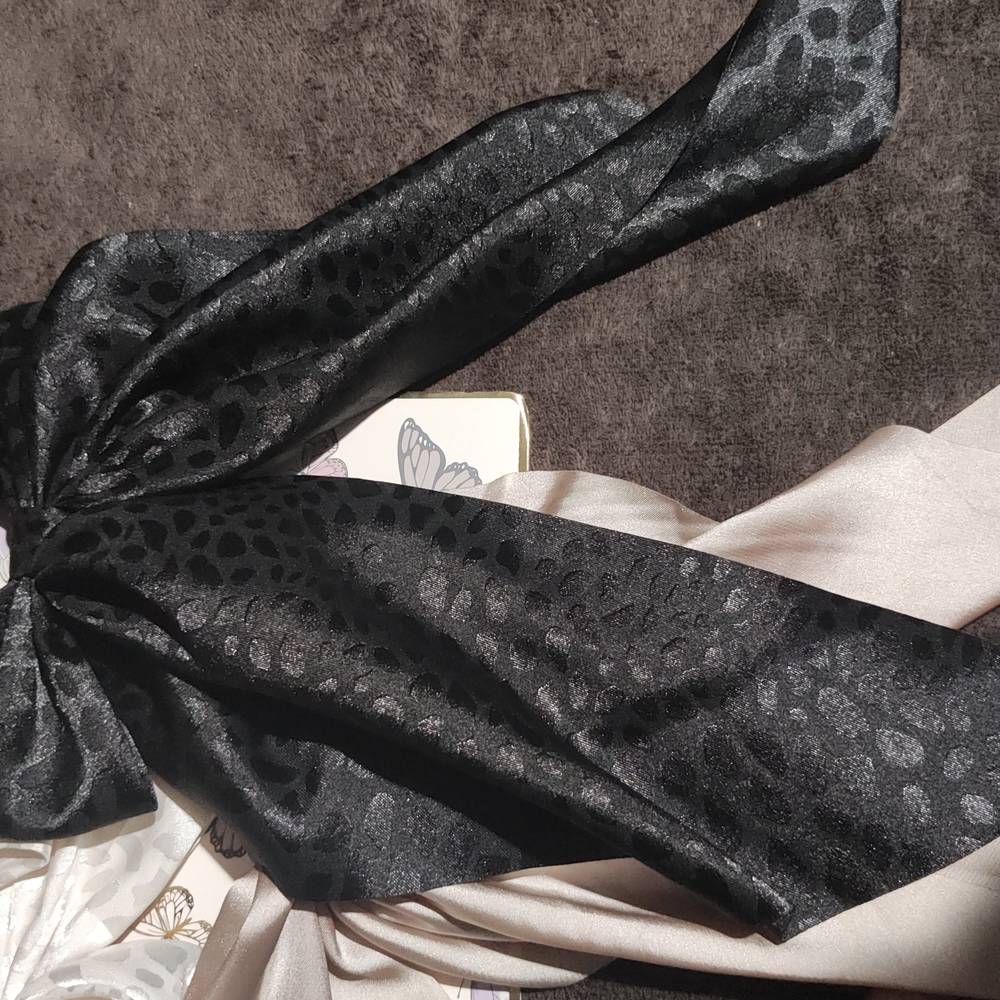 Elegant Satin Hair Bows - Black, Cream, and Tan - Picture 8 of 11